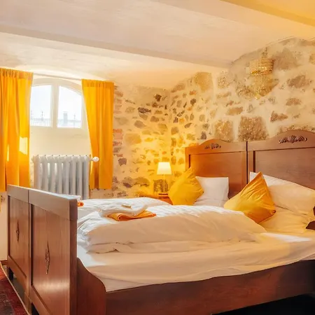 Unik Deluxe Bed & Breakfast 3*