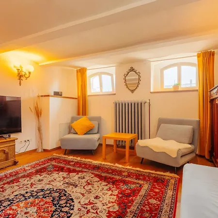 Unik Deluxe Bed & Breakfast